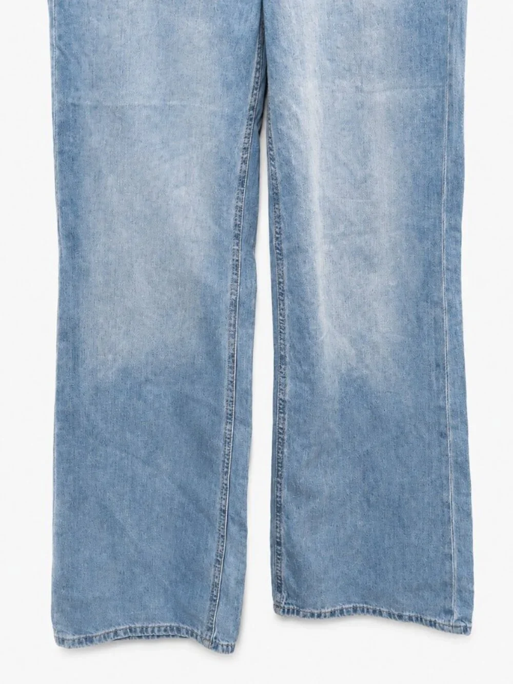 Aeropostale Aero High Rise Wide Leg Jeans Size 8 NWT Light Wash - Picture 8 of 9